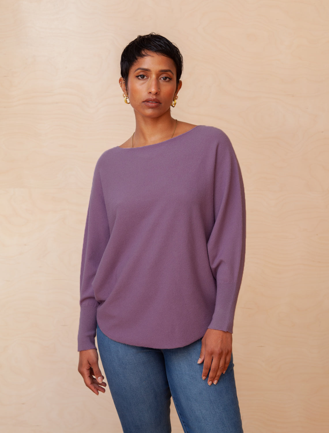 DK.MAUVE