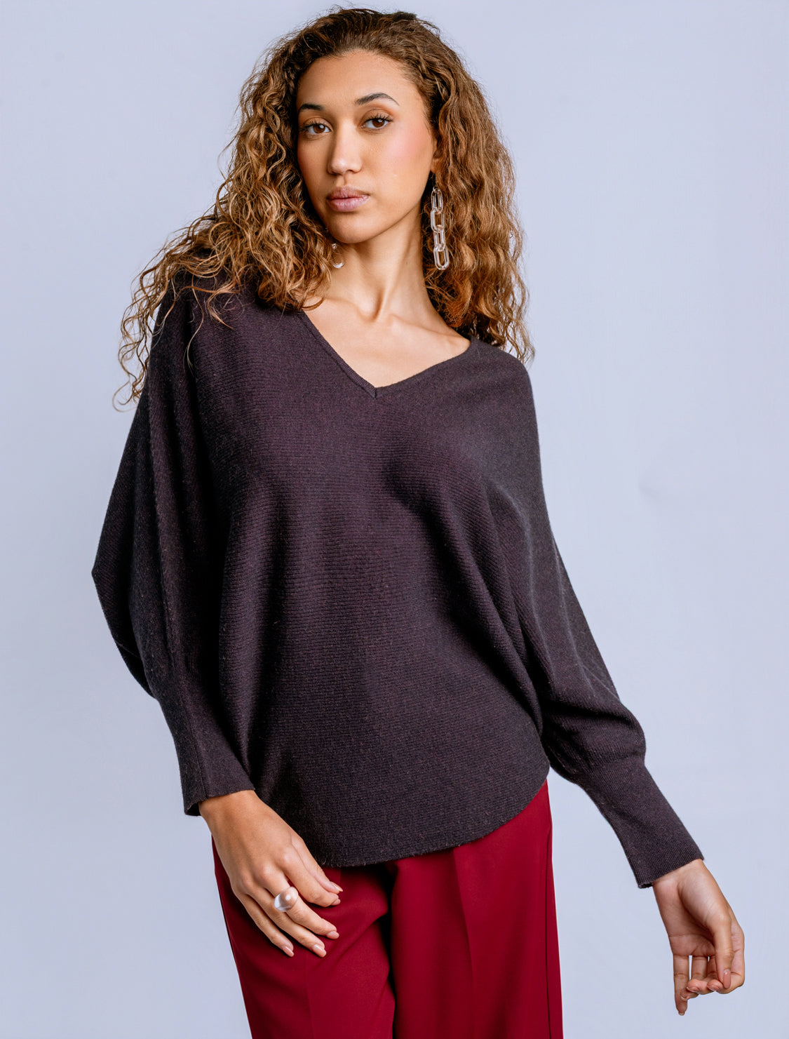 RYU V-NECK TOP