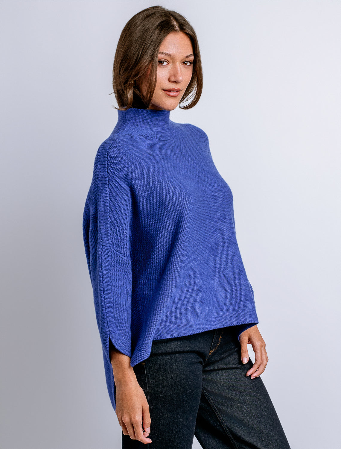 ROYAL BLUE