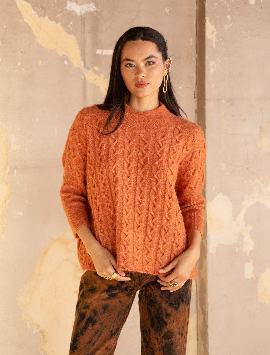 BURNT ORANGE