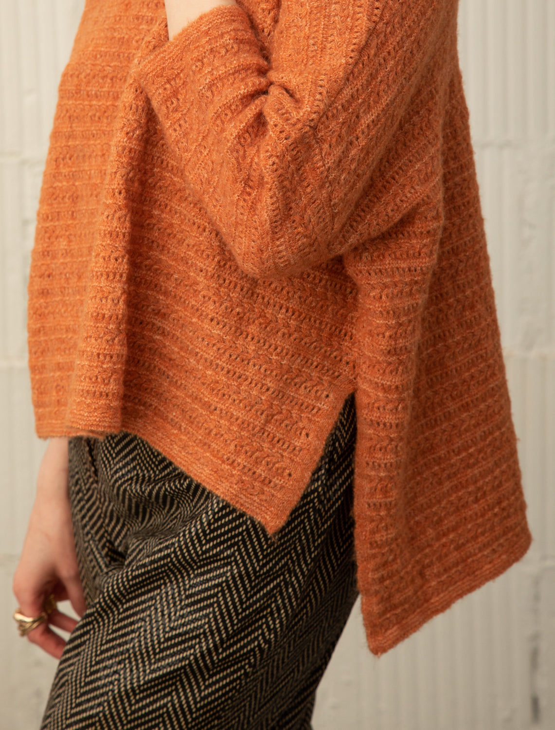 BURNT ORANGE