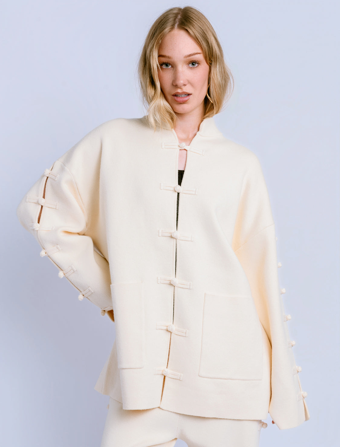 MAGNOLIA WHITE