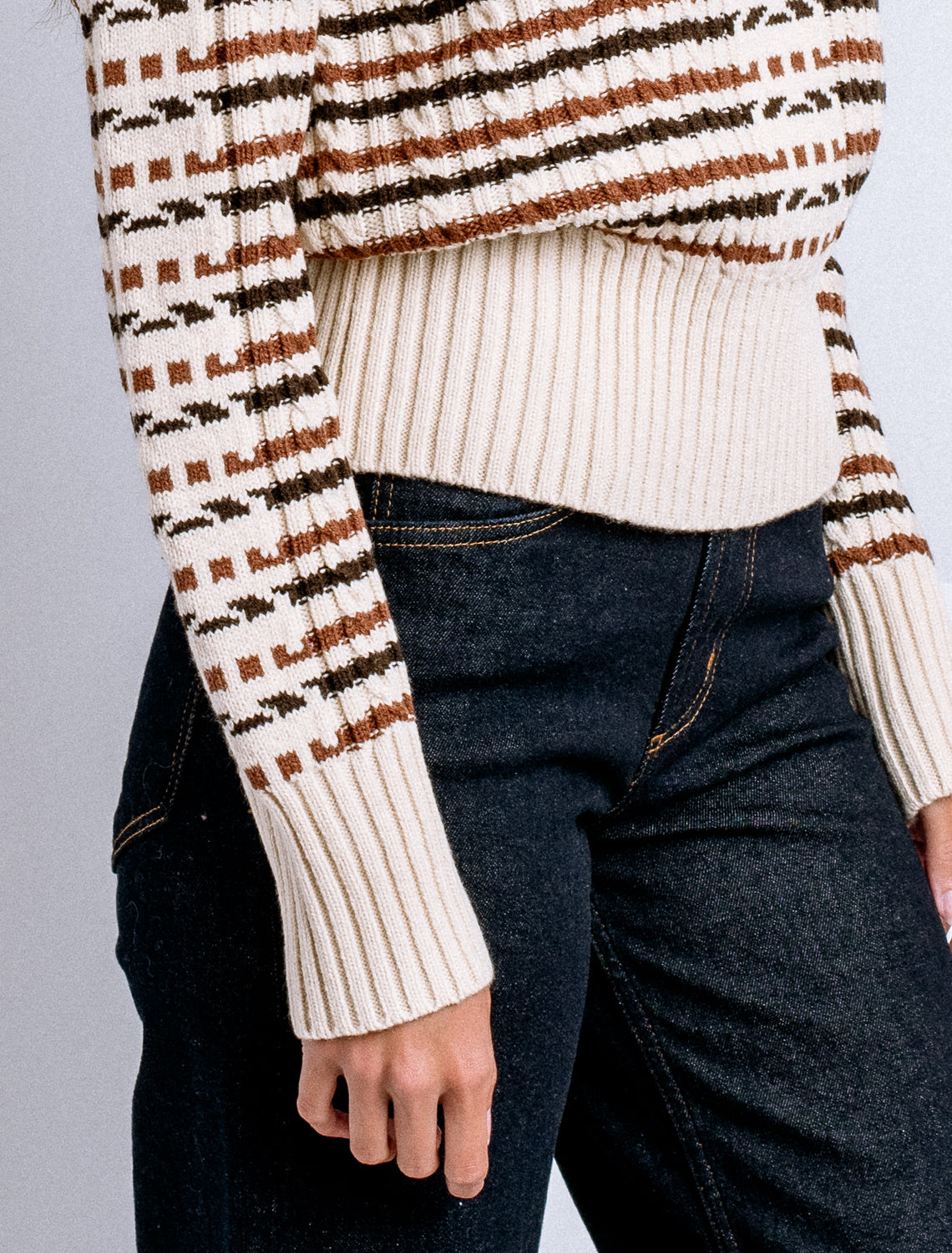 CREAM/BROWN