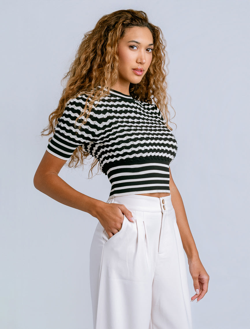 BLACK/IVORY