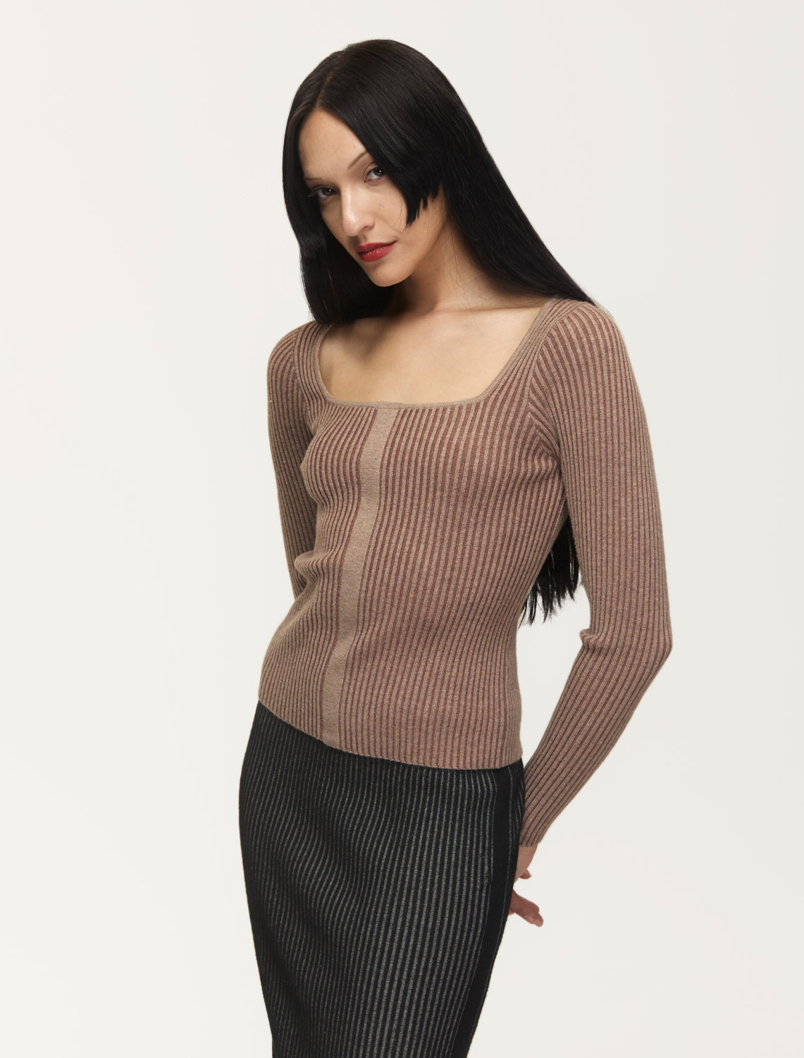 TAUPE/BROWN