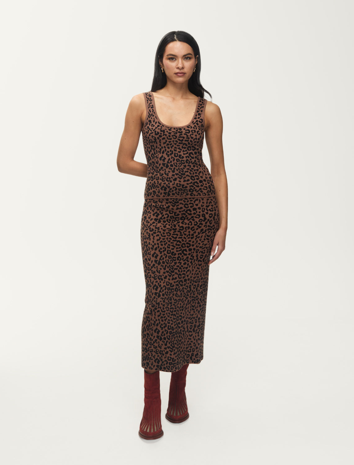 MOCHA/BLACK