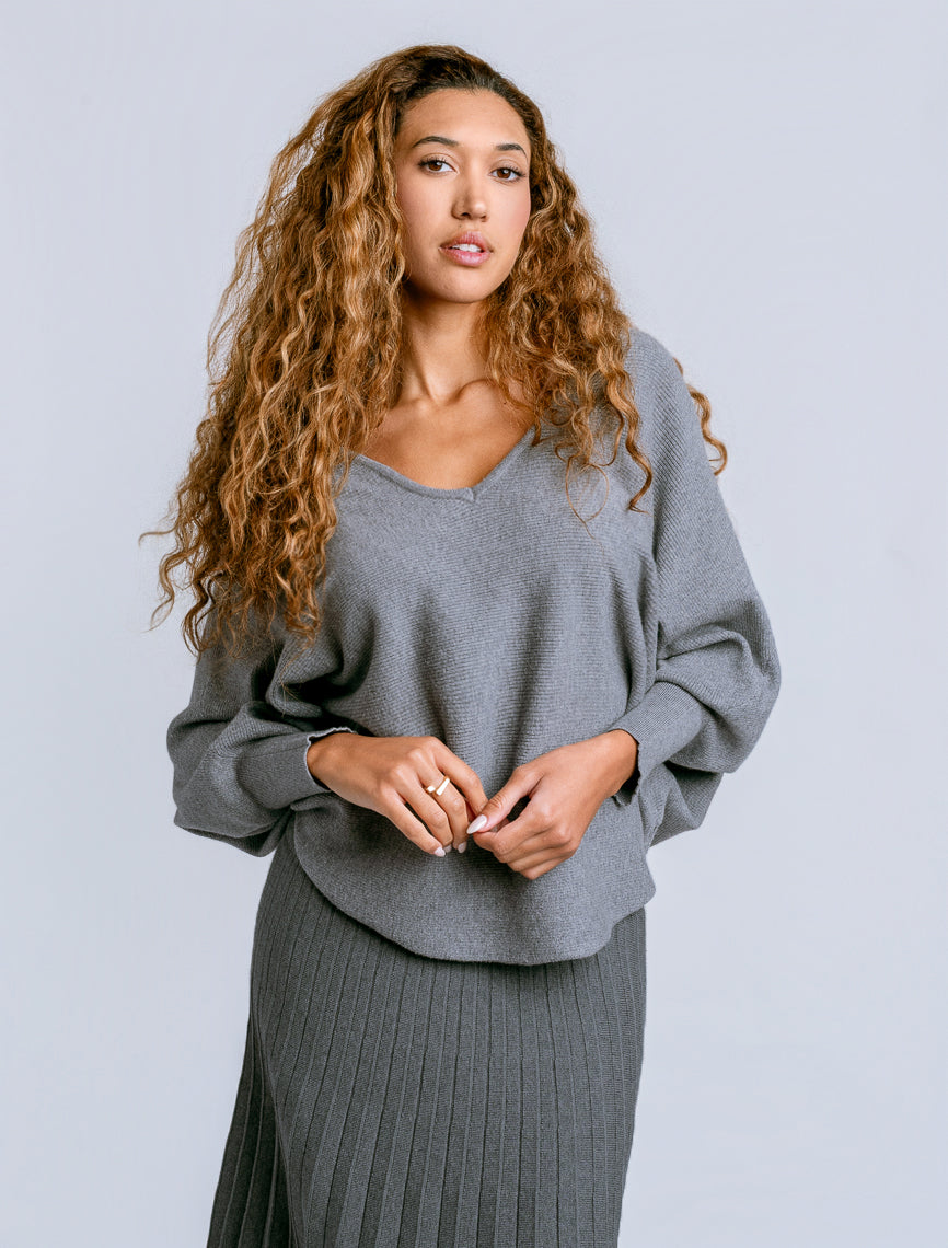ASH GREY