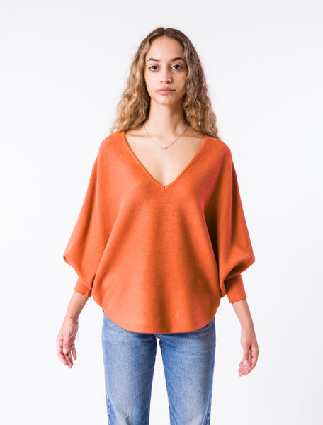 RYU 'V-NECK' TOP – SHOPKERISMA