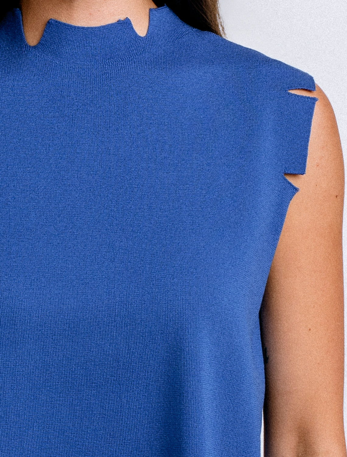 KLEIN BLUE