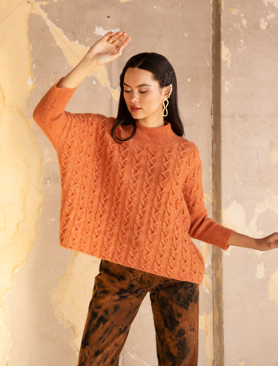 BURNT ORANGE