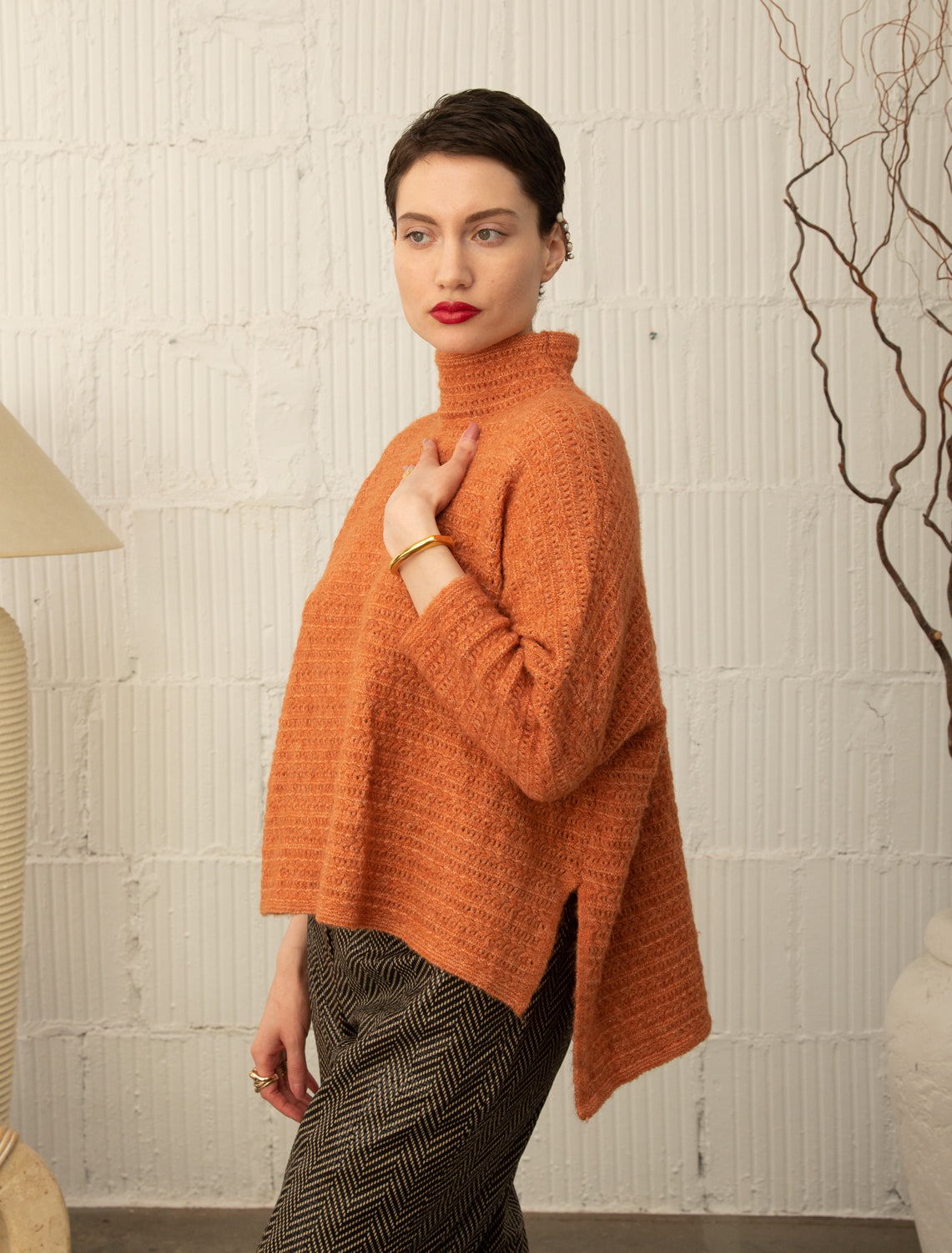 BURNT ORANGE
