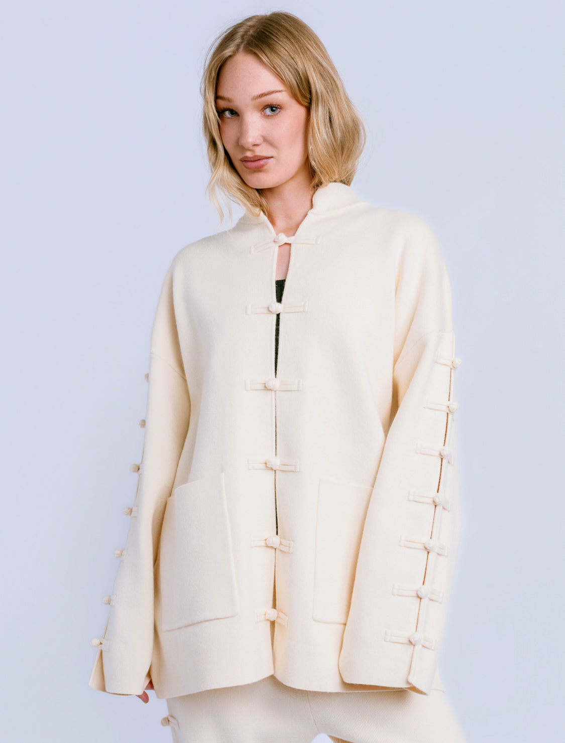 MAGNOLIA WHITE