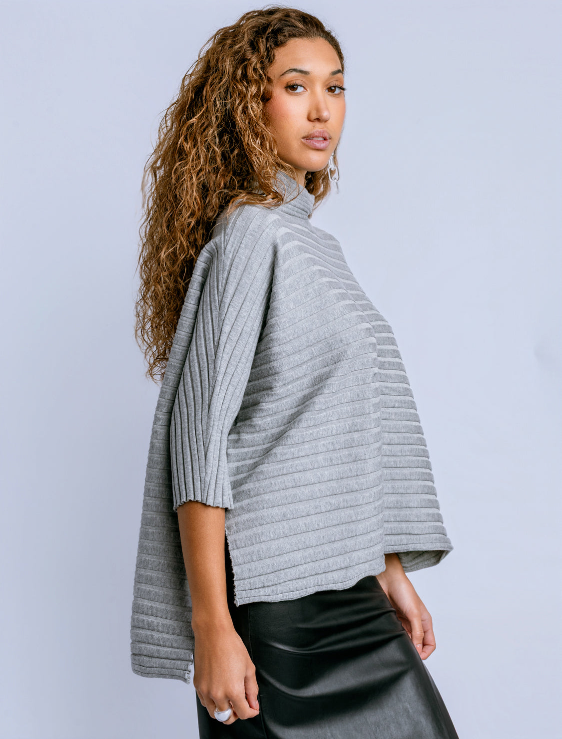 HEATHER GREY