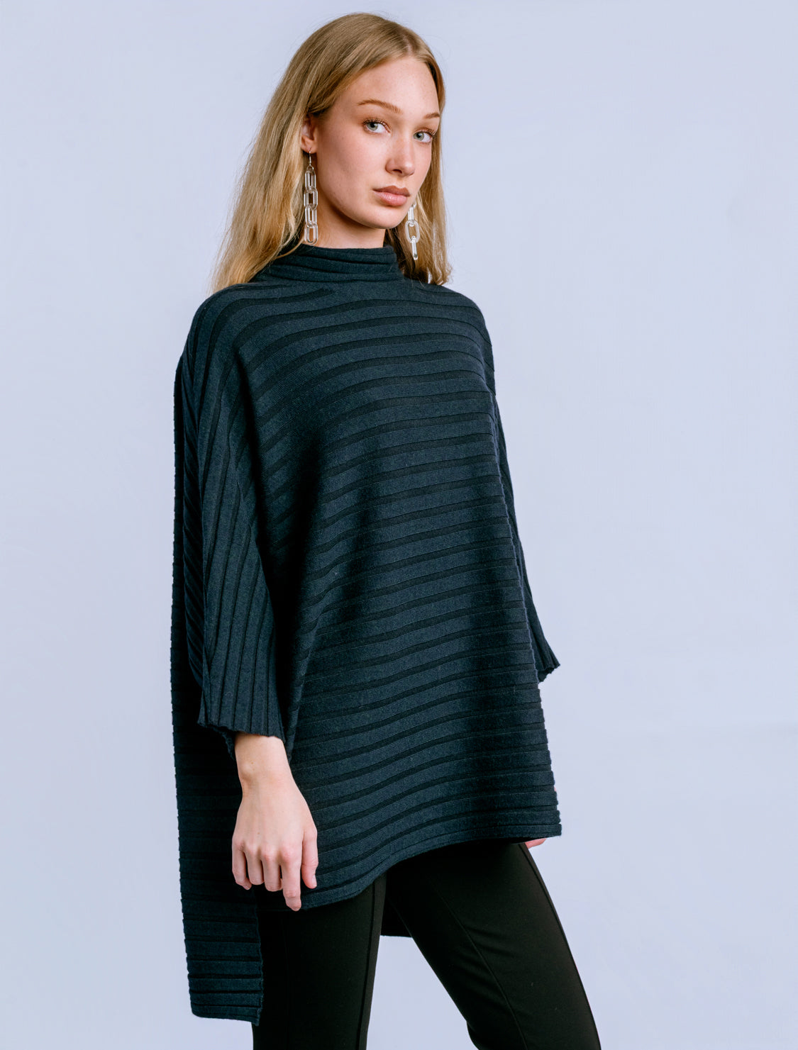 NAVY/BLACK