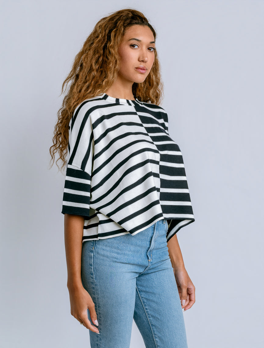 NAVY/WHITE