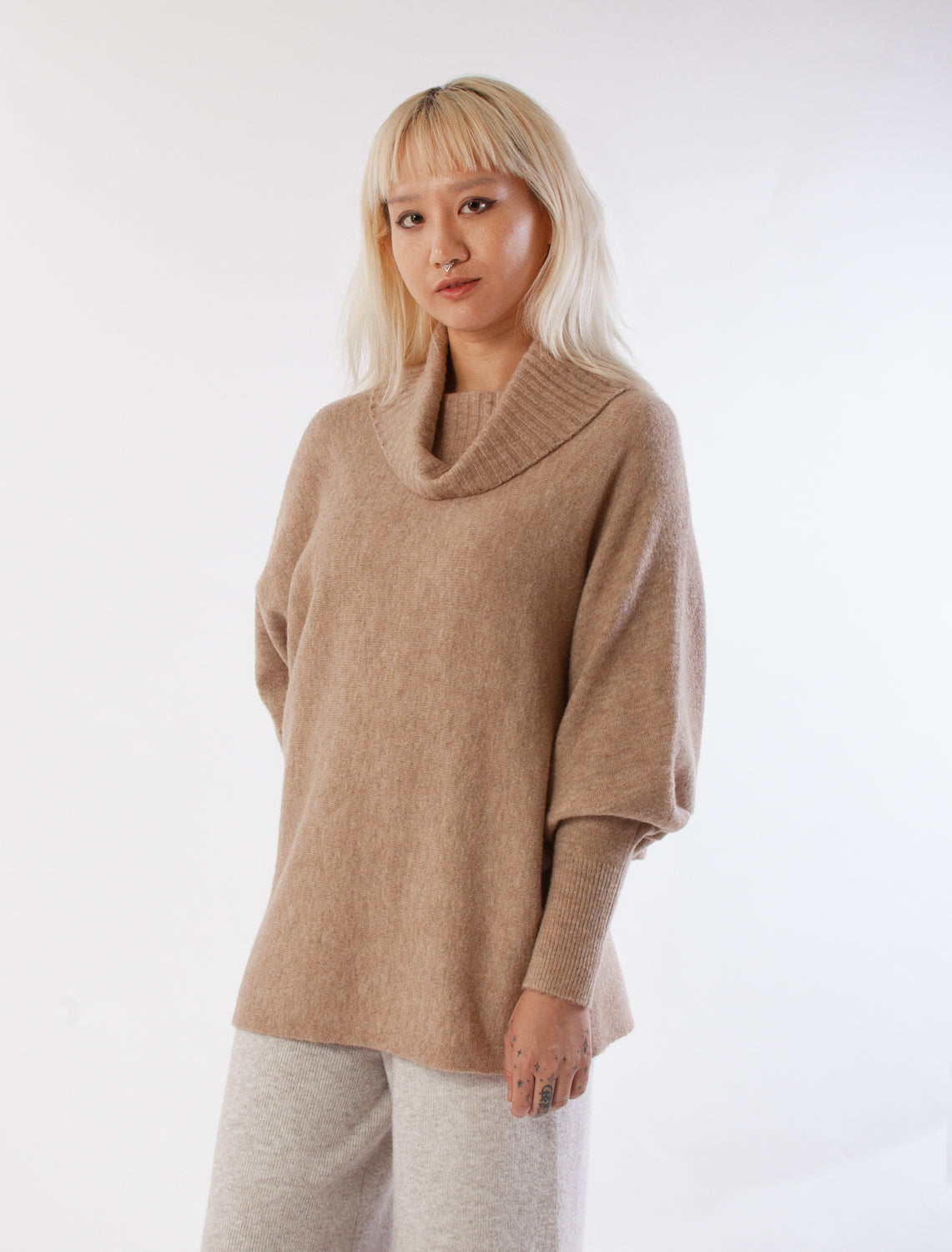 LT.TAUPE