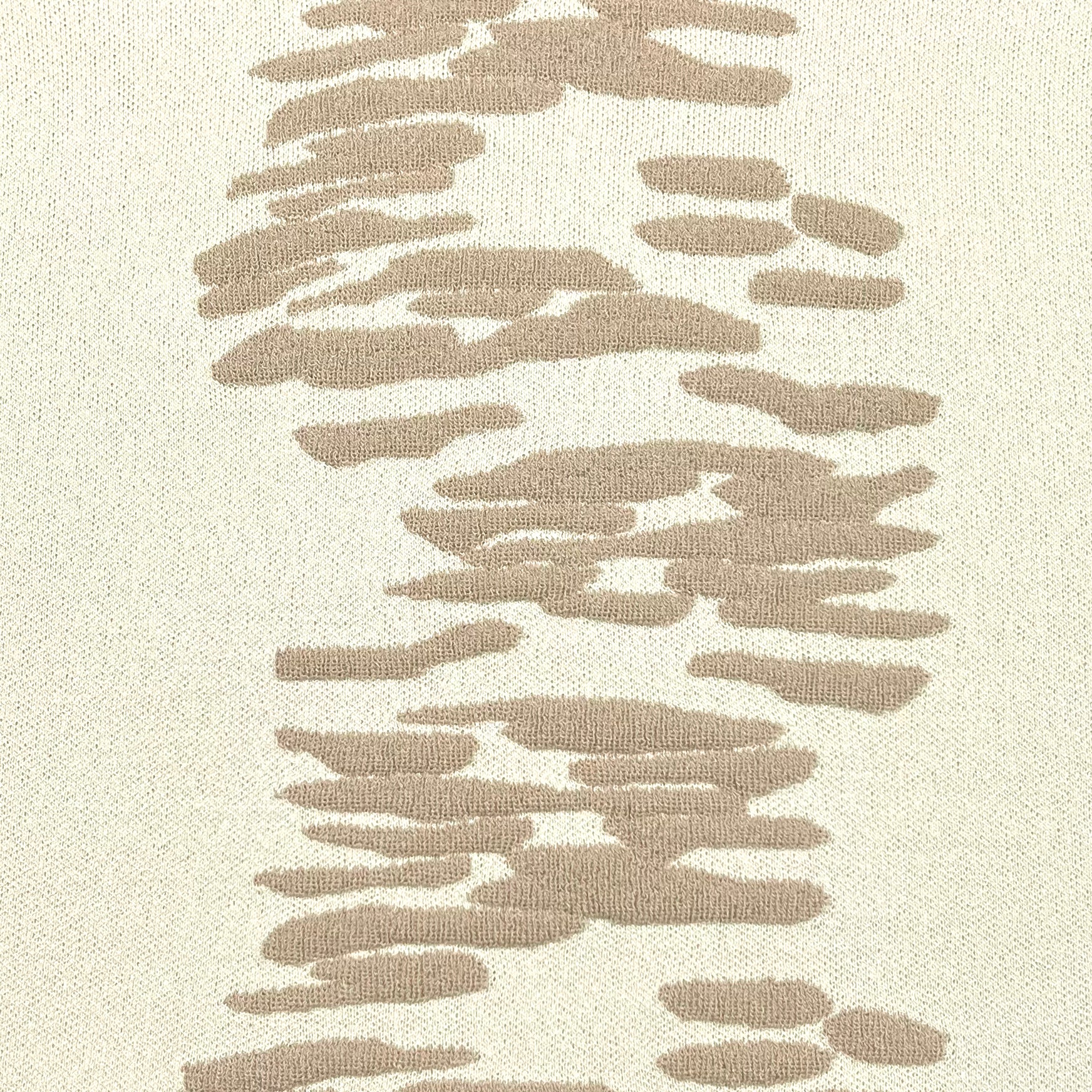 main_img